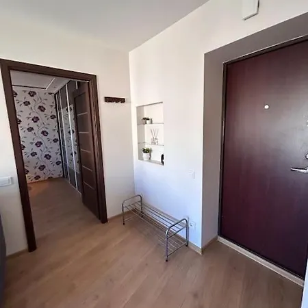 Bright 1 Bedroom Apt. With Balcony. Self Check In * Palanga